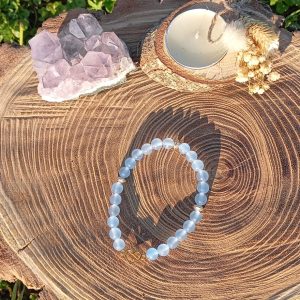 Bracelet en Calcédoine Bleue – Communication, Apaisement & Douceur Émotionnelle